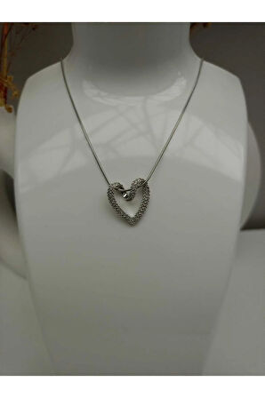 1.Sınıf Çelik Kararma Yapmaz Silver Kalp Kolye