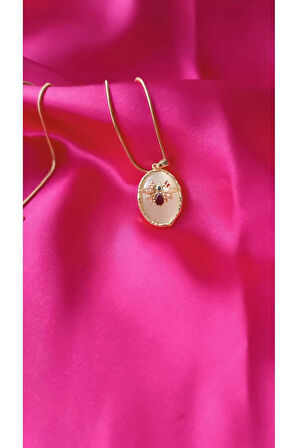 Çelik Kararma Yapmaz Oval Taşlı Arı Figürlü Şık Zarif Kadın Kolye