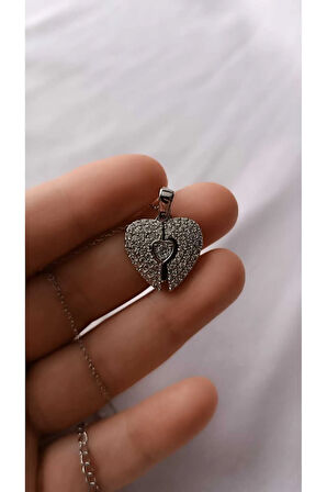 1.Sınıf Çelik Kararma Yapmaz Silver Zirkon Taşlı Kalp Kanat Kolye