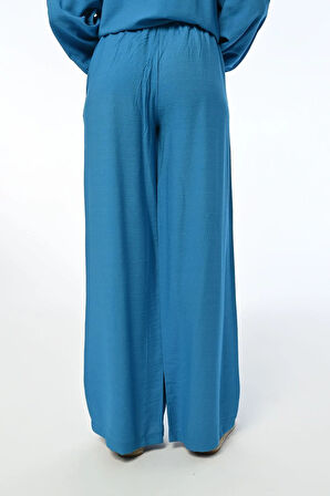 KADIN RAHAT KALIP BOL PAÇA BELİ LASTİKLİ DÜZ RENK PANTOLON