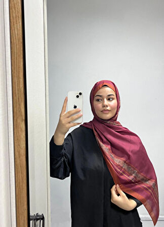 Aminenesil Etnik Düz Siyah Fuşya Renk Şal