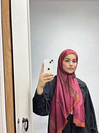 Aminenesil Etnik Düz Siyah Fuşya Renk Şal