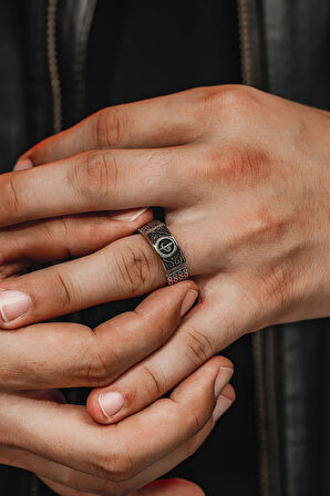 Erkek Gümüş Yüzük - Kral Zincirli Vav Elif İşlemeli Erkek Yüzük