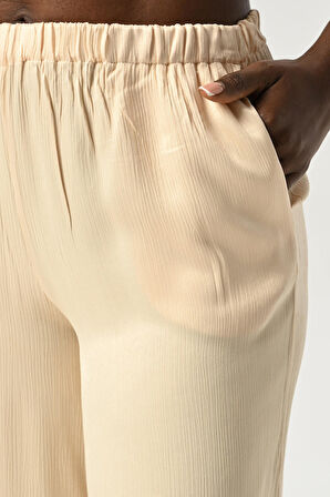 KADIN BELİ LASTİKLİ BOL PAÇA DÜZ RENK VİSKON KUMAŞ PANTOLON