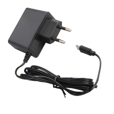 5 Volt 2 Amper Type-c Uçlu Yerli̇ Üreti̇m Pri̇z Ti̇pi̇ Adaptör