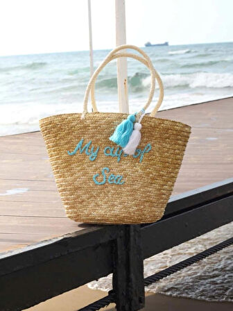  Mavi Yazılı Püskül Detaylı Hasır Omuz Çantası