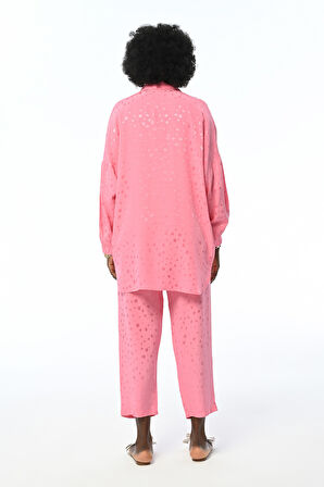 KADIN BELİ LASTİKLİ RAHAT KALIP DESENLİ PEMBE RENK JAKARLI PANTOLON