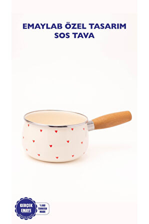 Cupid Ahşap Saplı Kalp Desenli Emaye Sos Tavası 16cm 1,3 Litre (İNDÜKSİYON DAHİL TÜM OCAKLARA UYGUN)
