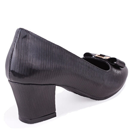 Dagoster DZA07-725550 Siyah Baskılı Rugan  Klasik Topuklu Kadın Ayakkabı