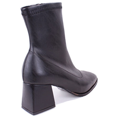 Dagoster DZA07-1277101 Siyah Klasik Topuklu Kadın Bot