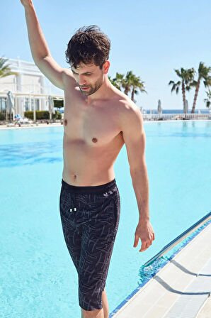 Haşema Monogram Desenli Siyah Erkek Uzun Havuz ve Deniz Şortu 2901