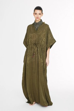 Haşema Çiçek İşlemeli Yeşil Uzun Pareo 1007