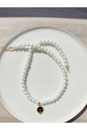 El Yapımı -İnci Parıltısıyla Yonca Gold Detaylı Kolye