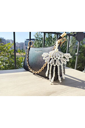 El Yapımı -İnci Parıltısıyla Çanta Charm - Çanta Süsü - Çanta Aksesuarı