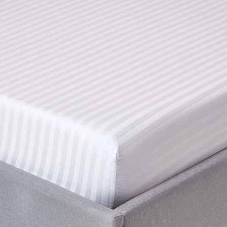 Çizgili Pamuk Saten Çarşaf 240x280 cm ve 2 adet Yastık Kılıfı
