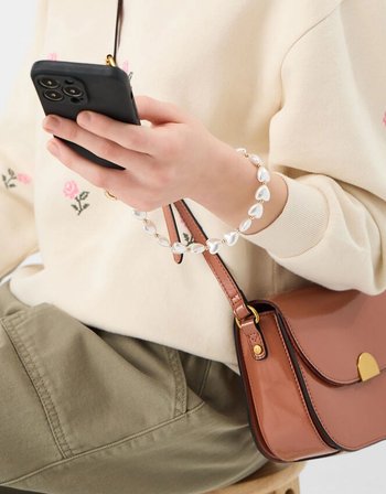 Kalp İnci Boncuklu Telefon Bilekliği, Beyaz ve Altın Rengi