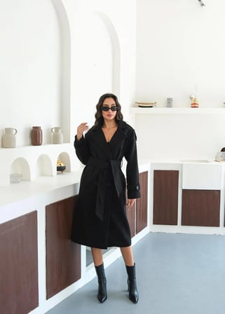 Kadın Apolet Detay Oversize Siyah Kaşe Kaban