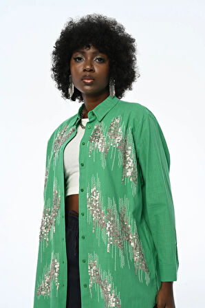 KADIN PAYETLİ OVERSIZE KESİM GÖMLEK