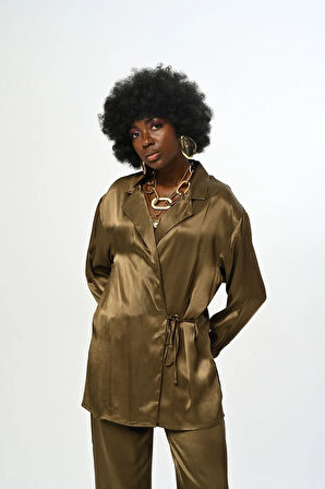 KADIN YANDAN BAĞLAMALI DÜZ RENK SATEN GÖMLEK