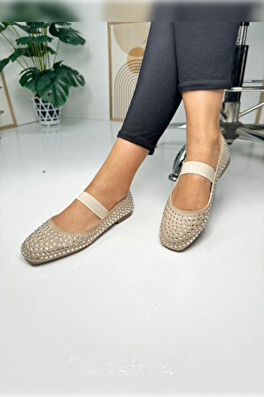 Günlük Kadın Babet Taşlı Lastikli Alçak Topuklu Tırtıklı Tabanlı Küt Burunlu Rahat Ayakkabı 347