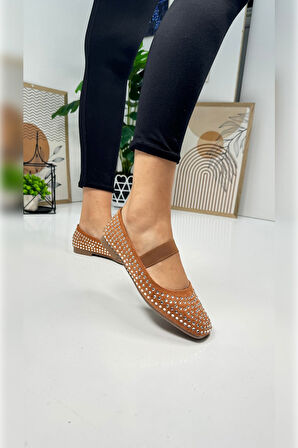 Günlük Kadın Babet Taşlı Lastikli Alçak Topuklu Tırtıklı Tabanlı Küt Burunlu Rahat Ayakkabı 347