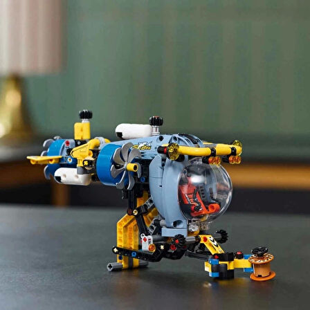 Nessiworld LEGO Technic Derin Deniz Araştırma Denizaltısı 42201