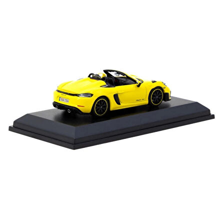 Nessiworld Tarmac Works x Minichamps 1/64 Porsche 718 Spyder RS Racing Yellow