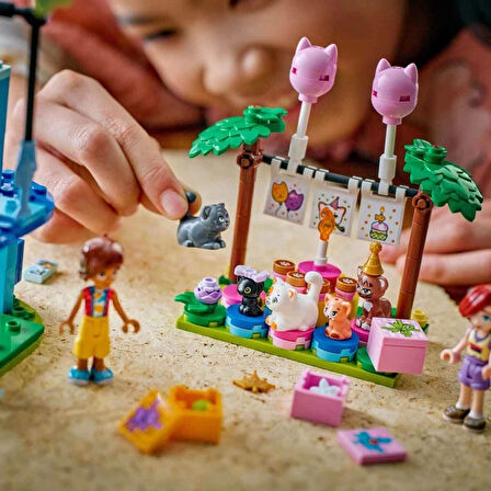 Nessiworld  Friends Kedi Doğum Günü Partisi ve Ağaç Ev 42666