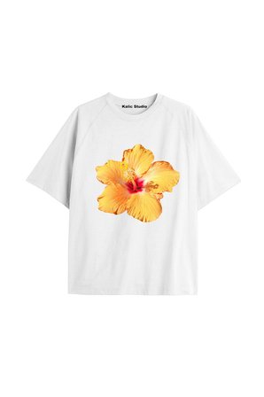 Kadın Çiçek  Özel Baskılı Renkli Oversize Penye Pamuklu Bisiklet Yaka T-Shirt