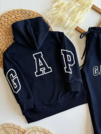 ERKEK ÇOCUK PAMUKLU KAPÜŞON DETAYLI 2'Lİ ALT ÜST TAKIM EŞOFMAN TAKIMI