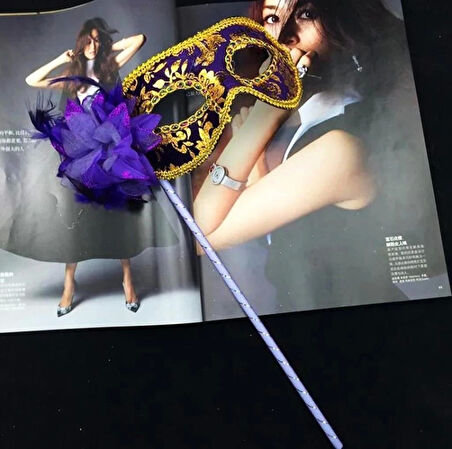 Nessiworld Lüks Taşlı Saplı Maskeli Balo Maskesi Mor Renk 35 cm