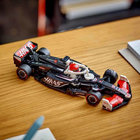Nessiworld  Speed Champions MoneyGram Haas F1 Team VF-24 Yarış Arabası 77250