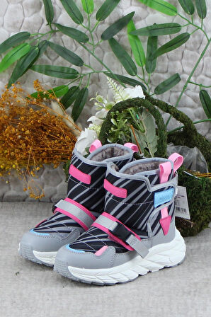 Vicco 943.P24K.468 Gri Karoo Hafif Rahat Kız Çocuk Bot