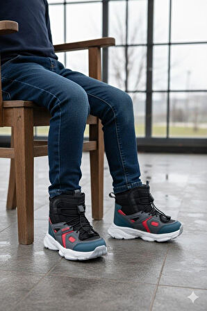 Vicco 943.P25K.502 Tog Siyah Hafif Rahat Erkek Çocuk Bot