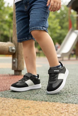 Vicco Flex Siyah Anatomik Rahat Sneaker Çocuk Ayakkabı 346.F26K.263