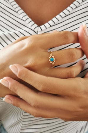 Altın Firuze Taşlı Minimal Kadın Yüzük