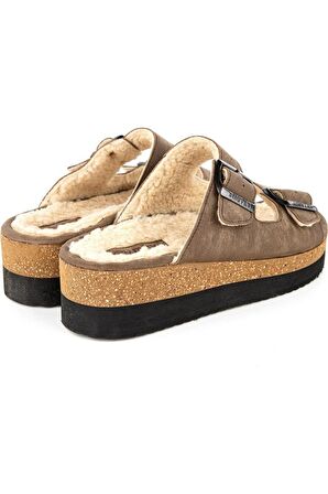 Bellatrix Anatomik Taban İçi Tüylü Kadın Ev Terliği