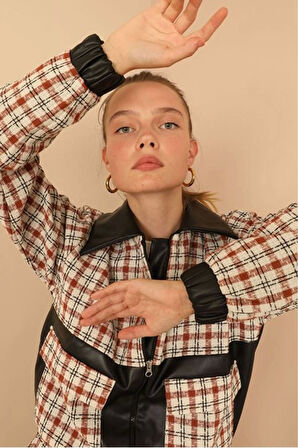 Tüvit Kumaş Gömlek Yaka Basen Boy Çizgili Kadın Ceket-Taba