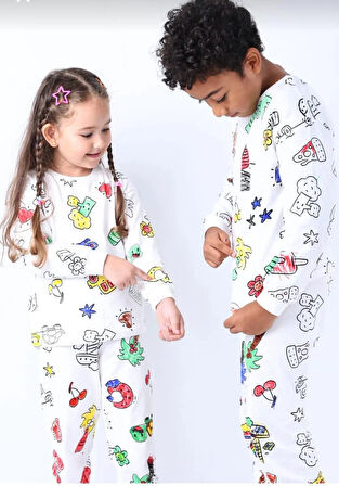 Uzun Kollu Yıkanabilir Boyanabilir Çocuk Pijama Takımı - Boyama Kalemi Hediyeli