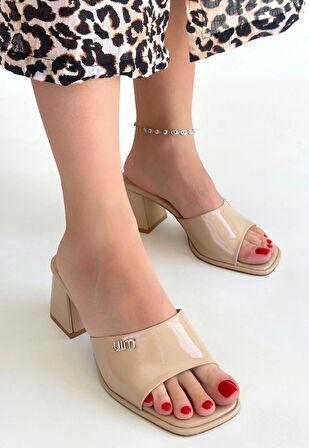 Miyon Bej Rugan Topuklu Terlik