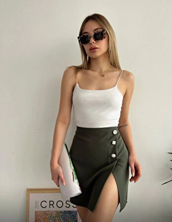 Üç taşlı mini etek