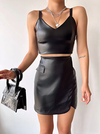 Cep detaylı oval kapaklı deri etek siyah h240048