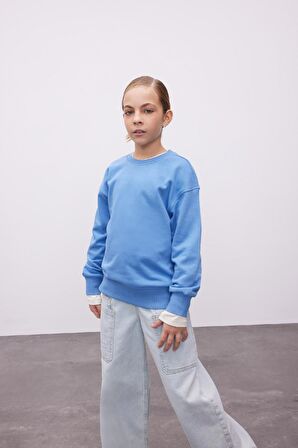 DeFacto Kız Çocuk Relax Fit Bisiklet Yaka Basic Okul Sweatshirt A2797A824AUBE756