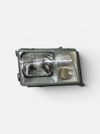 DEPO MERCEDES BENZ W124 E200 E SERİSİ  SAĞ ÖN FAR LAMBASI 1993-1995