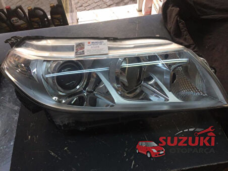 Suzuki Vitara 2016 Sağ Far Lambası