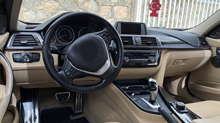 Bmw 3 Serisi F30 Göğüslük Çıtası - Karbon (2 PARÇA)