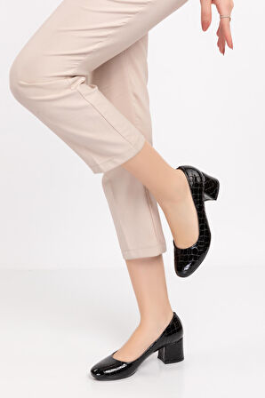 Gondol Kadın Hakiki Deri Yuvarlak Burun  Topuklu Ayakkabı vdt.210