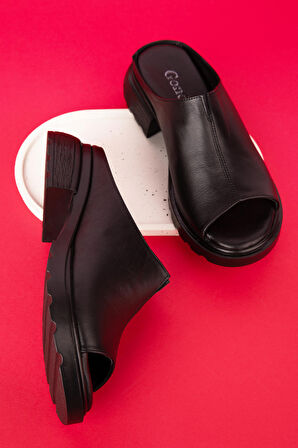 Gondol Kadın Hakiki Deri Şık Orta Topuklu Terlik  elnr.1064