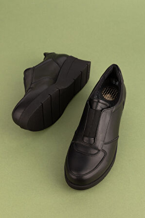 Gondol Hakiki Deri Anatomik Taban Rahat Lastik Detaylı Ayakkabı elnr.5866