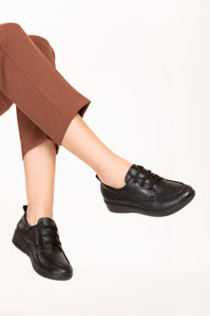 Gondol Kadın Hakiki Deri Bağcıklı Anne Ayakkabı ndr.113 - Siyah - 40